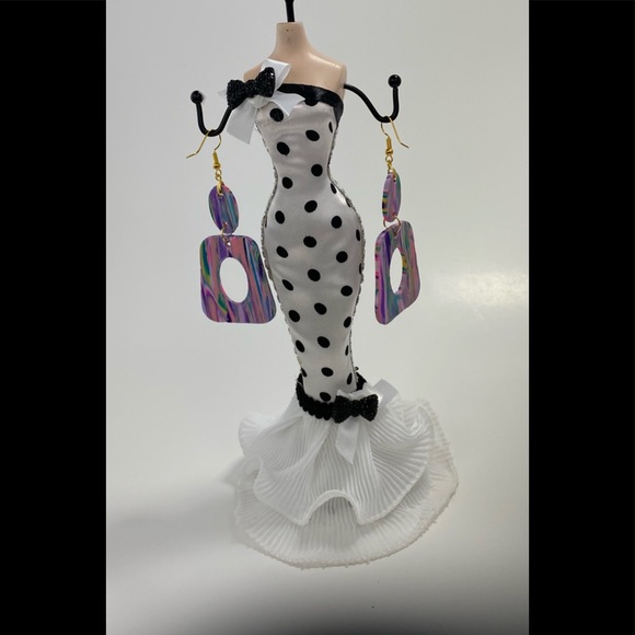 Handmade Polymer Clay Dangle Earrings Host Pick - Picture 3 of 14